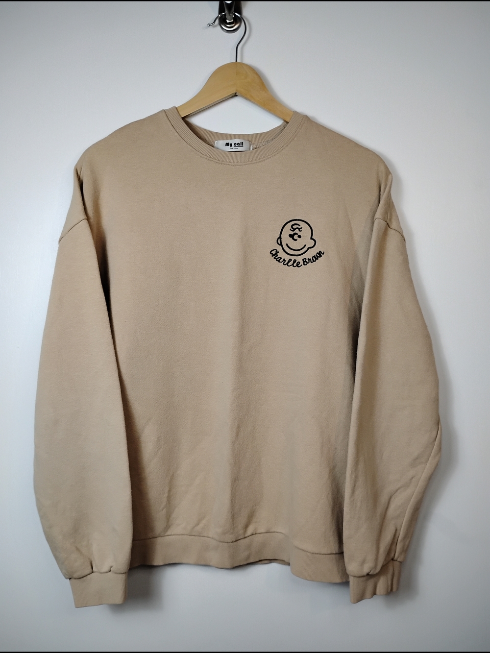Charlie Brown Embroidered Crewneck Knitted Weave Sweater